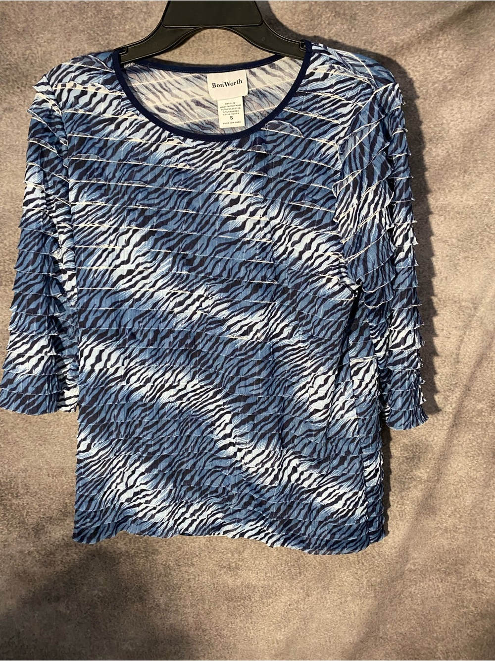 BonWorth Blue and White Zebra-Print Crinkle Knit Long Sleeve Top size S